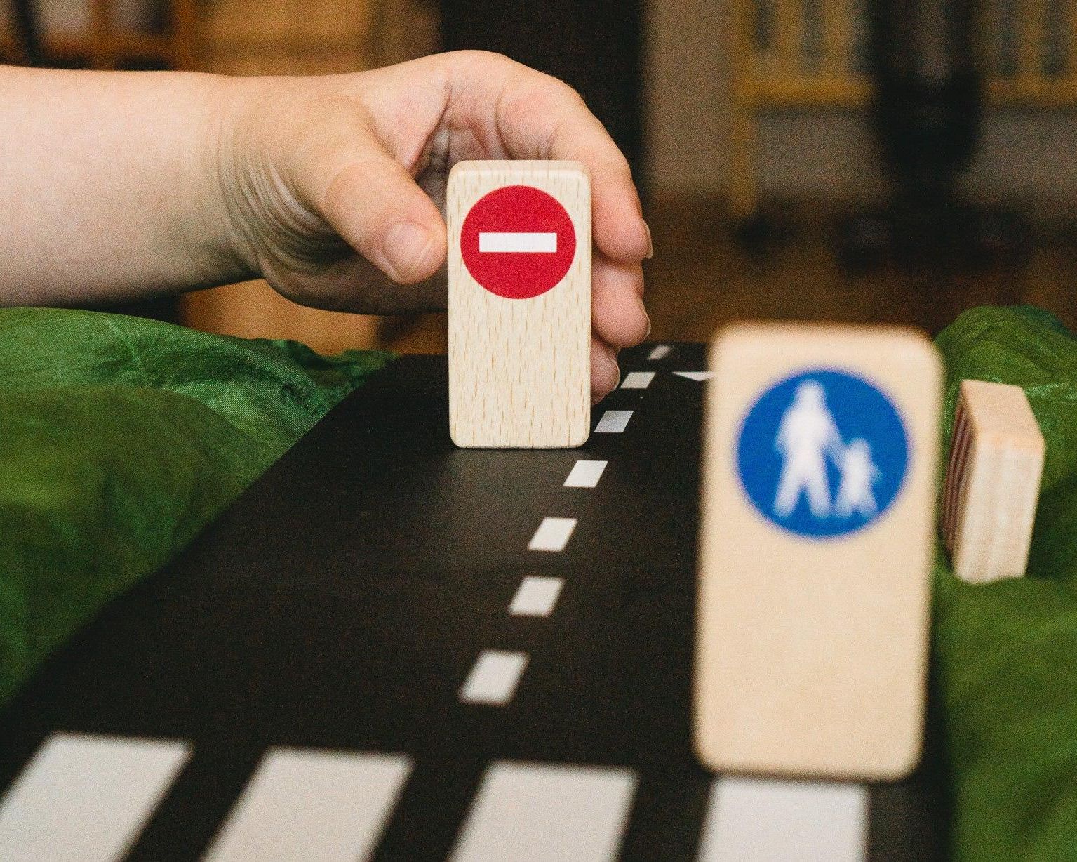 Waytoplay Traffic Signs - Ξύλινα Σήματα Κυκλοφορίας
