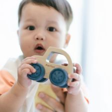 PlanToys Ηλεκτροκίνητο - Ξύλινο Αυτοκινητάκι για Παιχνίδι Φαντασίας