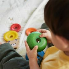 PlanToys Πυραμίδα Κρίκων Αρκουδάκι - Ξύλινο Παιχνίδι Στοίβαξης