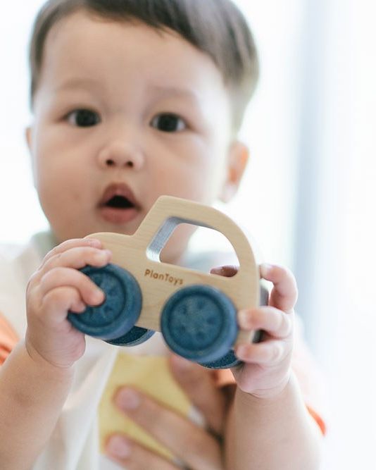 PlanToys Ηλεκτροκίνητο - Ξύλινο Αυτοκινητάκι για Παιχνίδι Φαντασίας